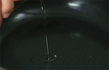 【沙姜爆炒八爪鱼】起油