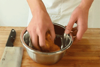 【菊花肉】抓匀