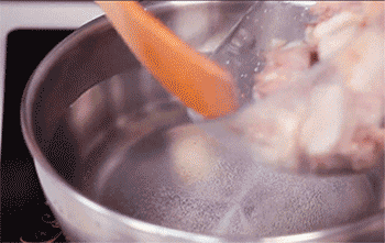 【清炖羊肉】放羊肉