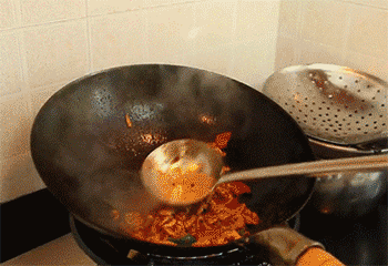 【麻辣肉片】勾芡