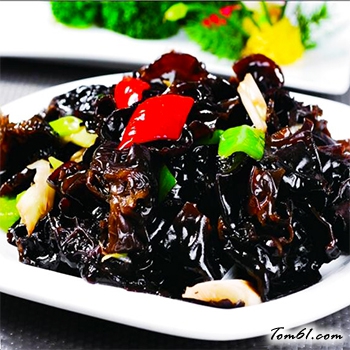 葱烧木耳的做法