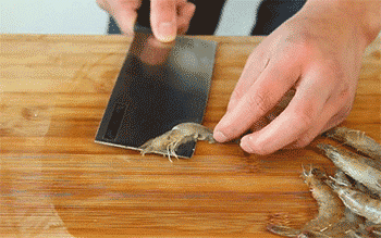 【蒜蓉开边虾】开背