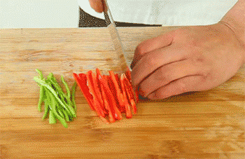 【椒盐排条】青红椒