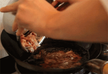 【酸豆角炒鸡胗】炸