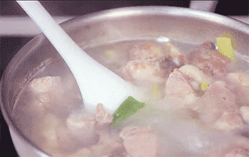 【清炖羊肉】调味