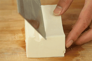 【熊掌豆腐】花刀