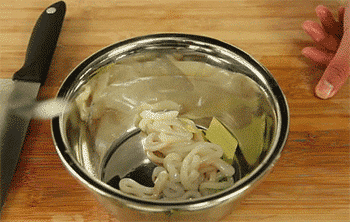 【香炸鱿鱼圈】腌