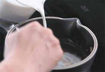 【热狗】加牛奶