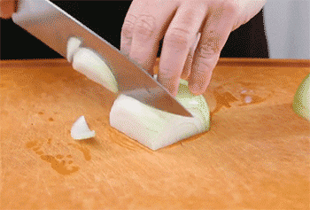 【热狗】切洋葱