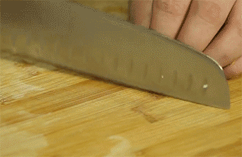 【手撕杏鲍菇】切蒜