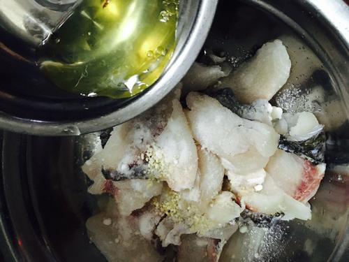 【老坛酸菜片片鱼】