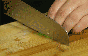 【手撕杏鲍菇】切葱