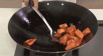 【拔丝红薯】翻炒