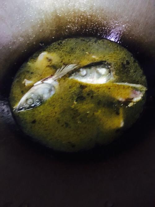 【老坛酸菜片片鱼】