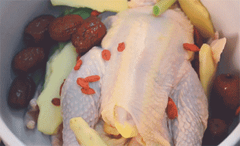 【香菇炖鸡】加香菇