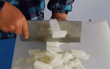 【清炒冬瓜】切冬瓜