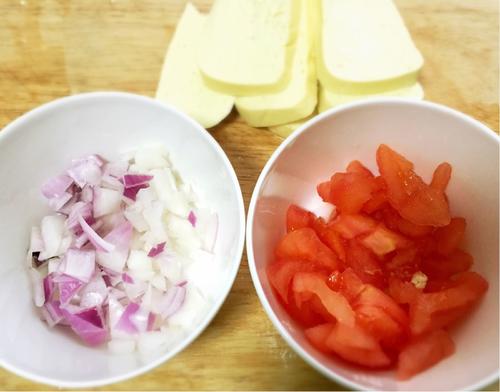 【彩蔬焗豆腐】