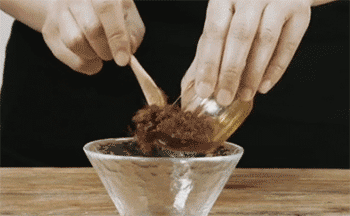 【三葱焗鲍鱼】调酱汁