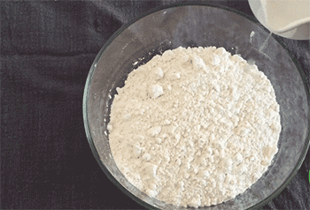 【鸡蛋灌饼】和面