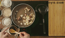 【红烧鱼】加入料酒