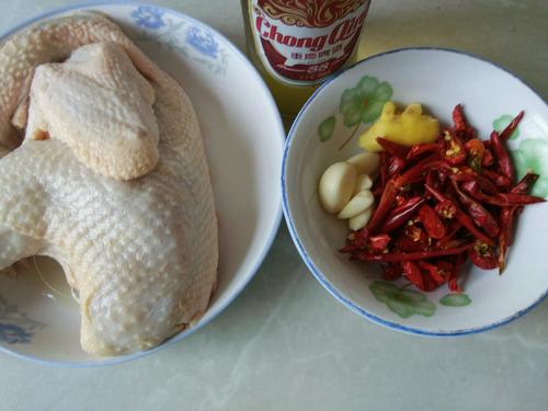 【香辣啤酒鸡】