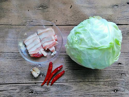 【手撕卷心菜】