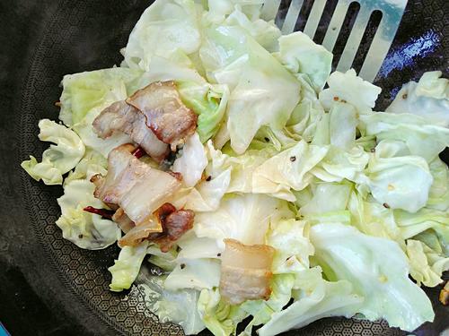 【手撕卷心菜】