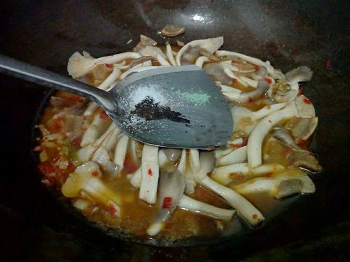 【小炒秀珍菇】