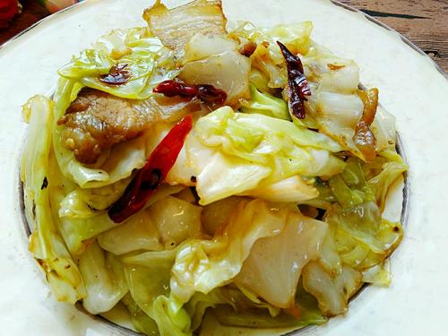 【手撕卷心菜】