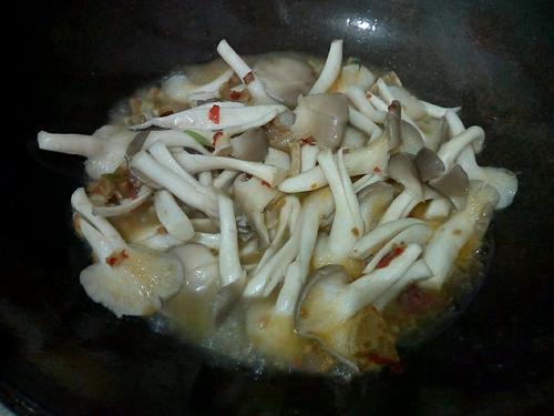 【小炒秀珍菇】