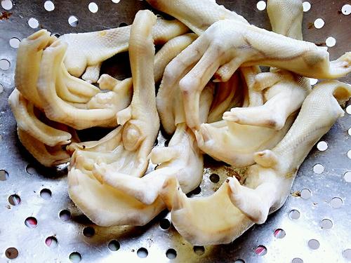 【香辣鸭掌】