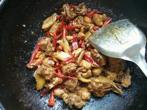 【香辣啤酒鸡】