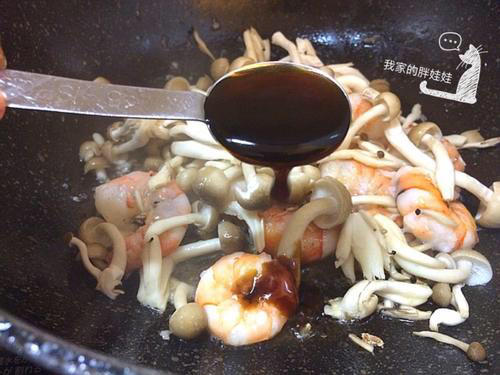 【蚝油蟹味菇韭菜炒虾仁】