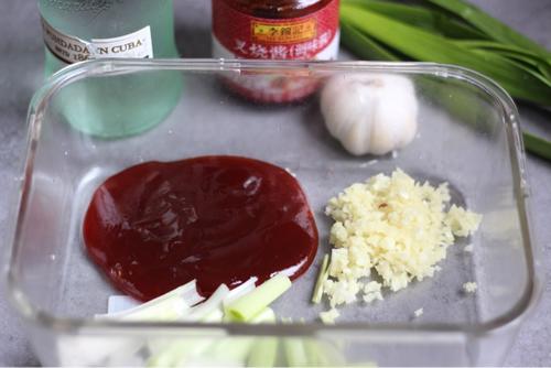 【蜜汁叉烧排骨】