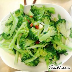 清炒西兰花的做法2