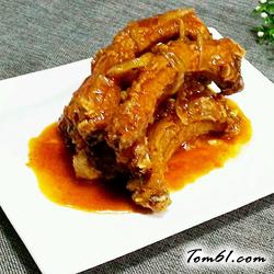 吮指排骨的做法