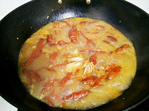 【酱爆小龙虾】