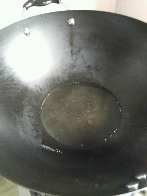 【咸蛋黄溜丝瓜】