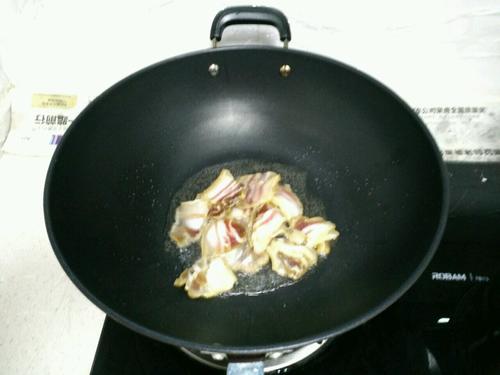 【腊肉干煸菜花】