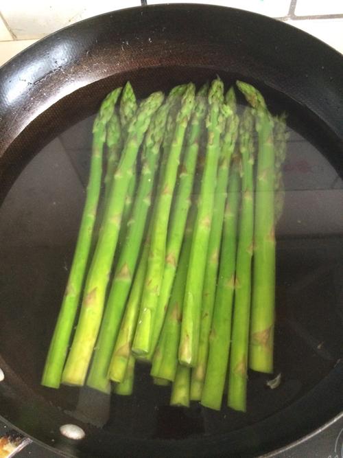 【虾仁青椒炒芦笋】