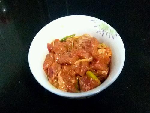 【孜然牙签牛肉】