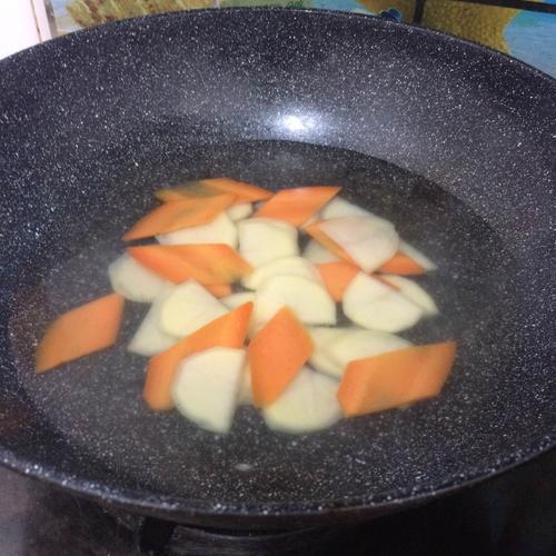 【香辣基围虾】