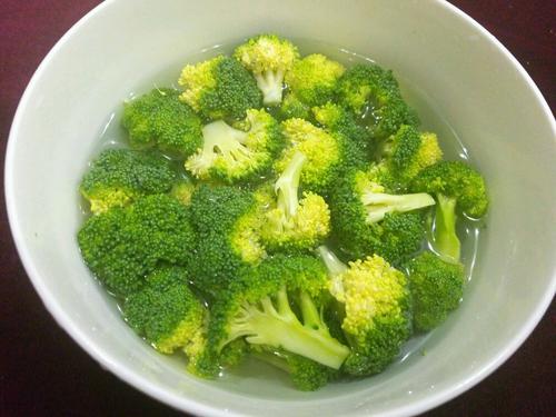 【清炒山药西兰花】