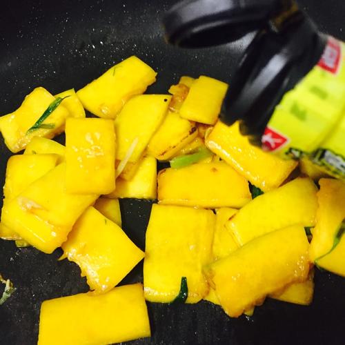 【葱油爽脆南瓜】