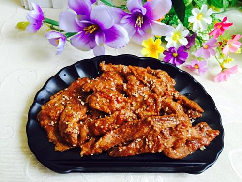 【孜然羊肉片】