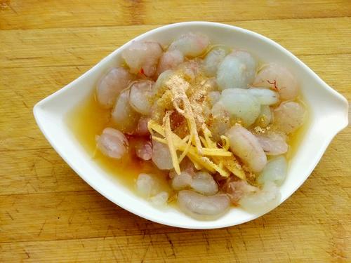 【秋葵炒虾仁】