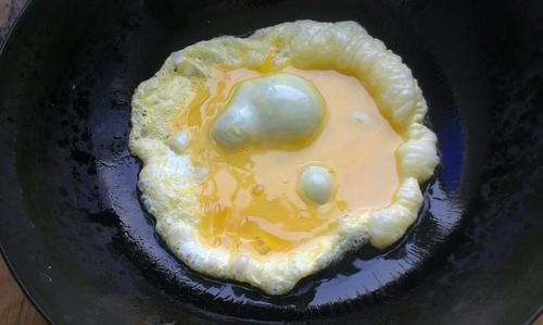 【黄秋葵炒鸡蛋】