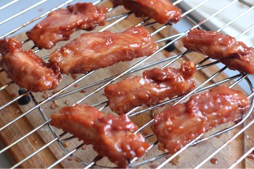 【蜜汁叉烧排骨】