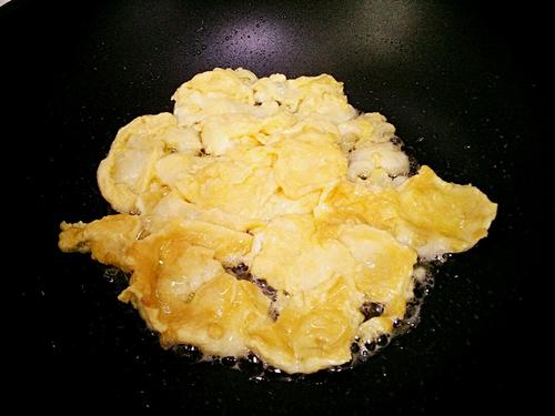 【苦瓜炒鸡蛋】