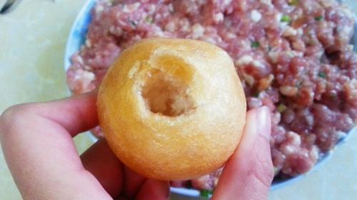 【油面筋塞肉】